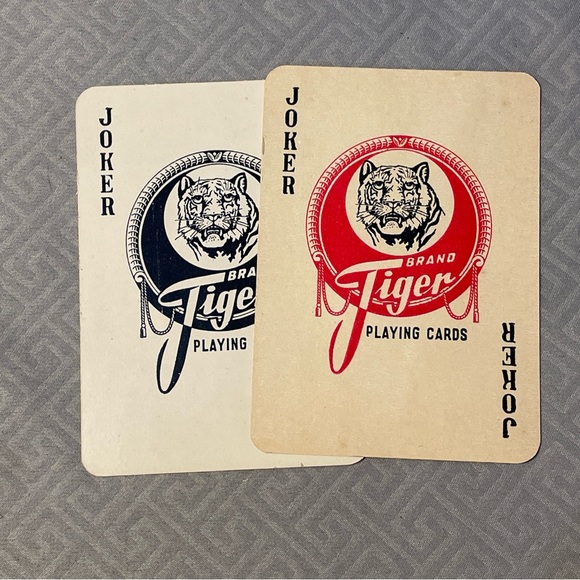TIGER BRAND 565 Vintage Playing Card Deck Red Made In China Playing Cards - Picture 6 of 7
